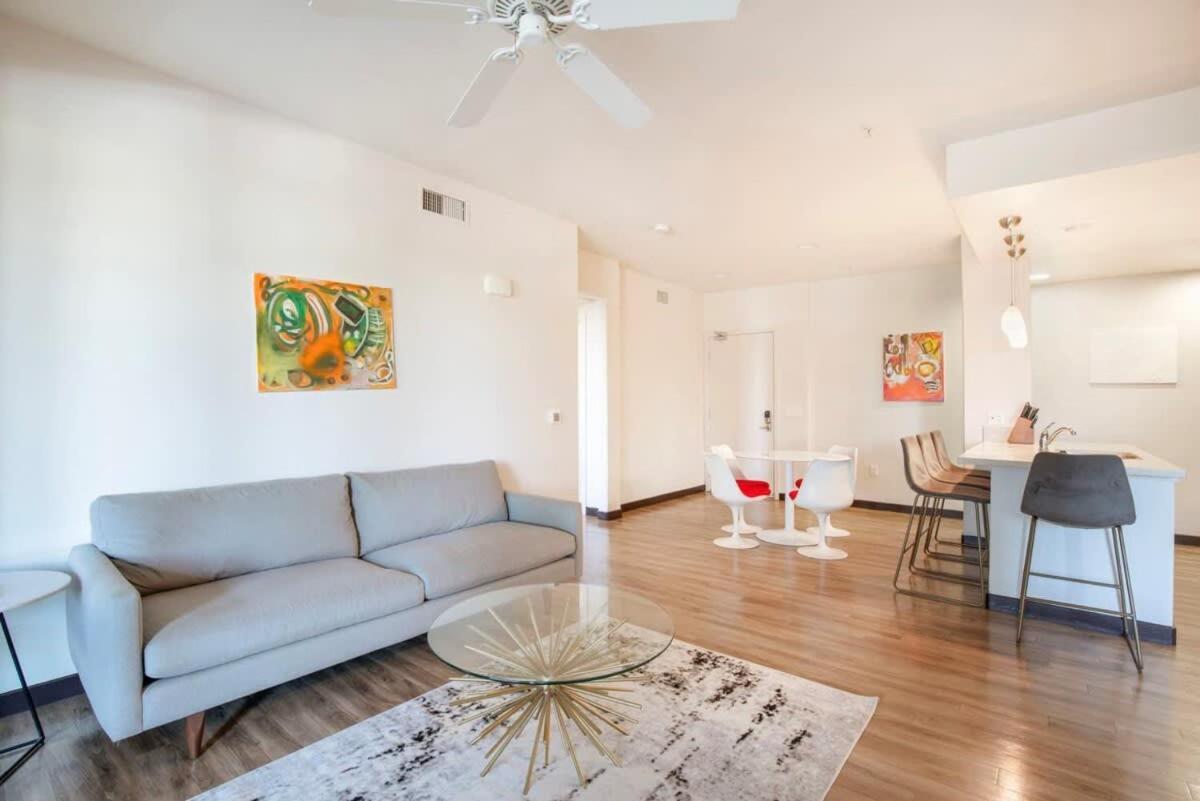 2Br Modern Luxury Condo Weho Лос-Анджелес Екстер'єр фото