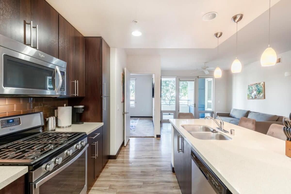 2Br Modern Luxury Condo Weho Лос-Анджелес Екстер'єр фото