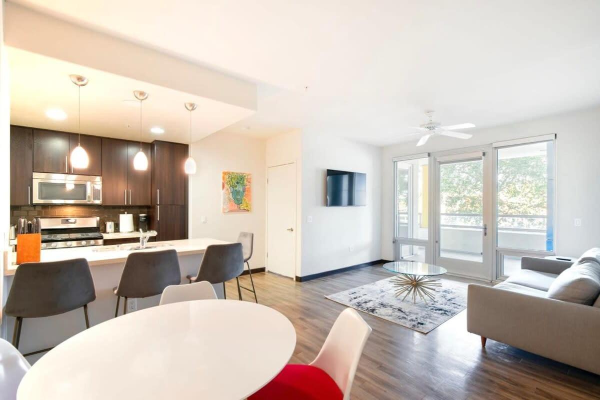 2Br Modern Luxury Condo Weho Лос-Анджелес Екстер'єр фото