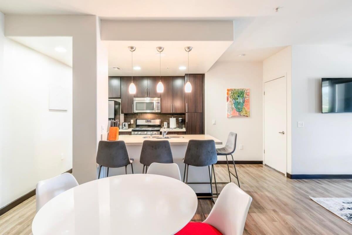 2Br Modern Luxury Condo Weho Лос-Анджелес Екстер'єр фото